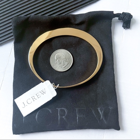 J.Crew Sleek & Modern Oval Gold Bangle - Picture 3 of 4
